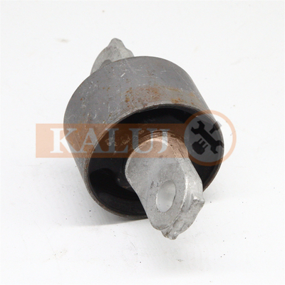 48725-40021 4872540021 Rear Suspension Bushing Le-xus RX270 GGL10/GGL15